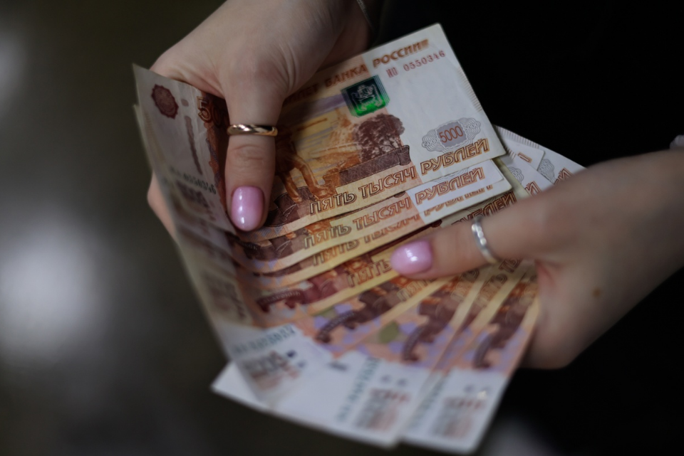 При устройстве на работу аферисты кинули казанского подростка на 300 тыс. рублей