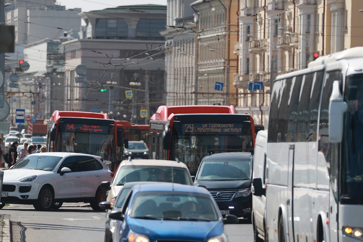 Россияне жалуются на культуру вождения в своих регионах