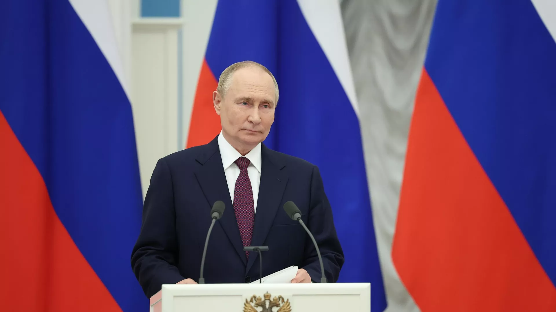 Путин предложил ввести особые ипотечные условия для семей с детьми