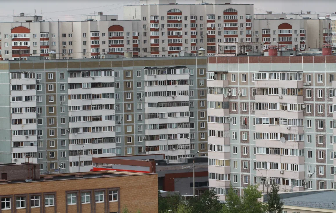 Строительство восьмиэтажки по улице Толстого в Казани решено продолжить