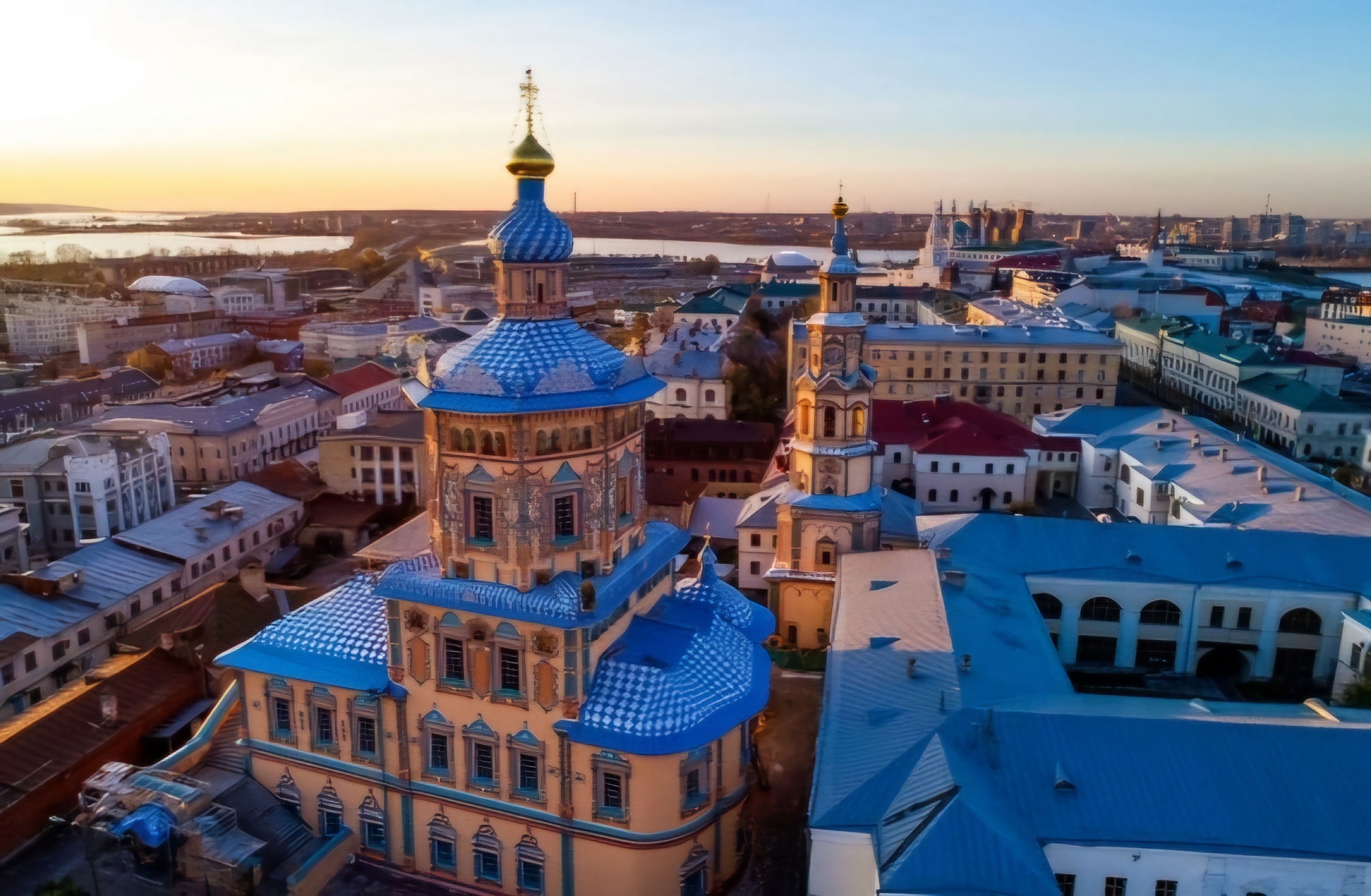 В два культурных объекта Казани проведут тепло