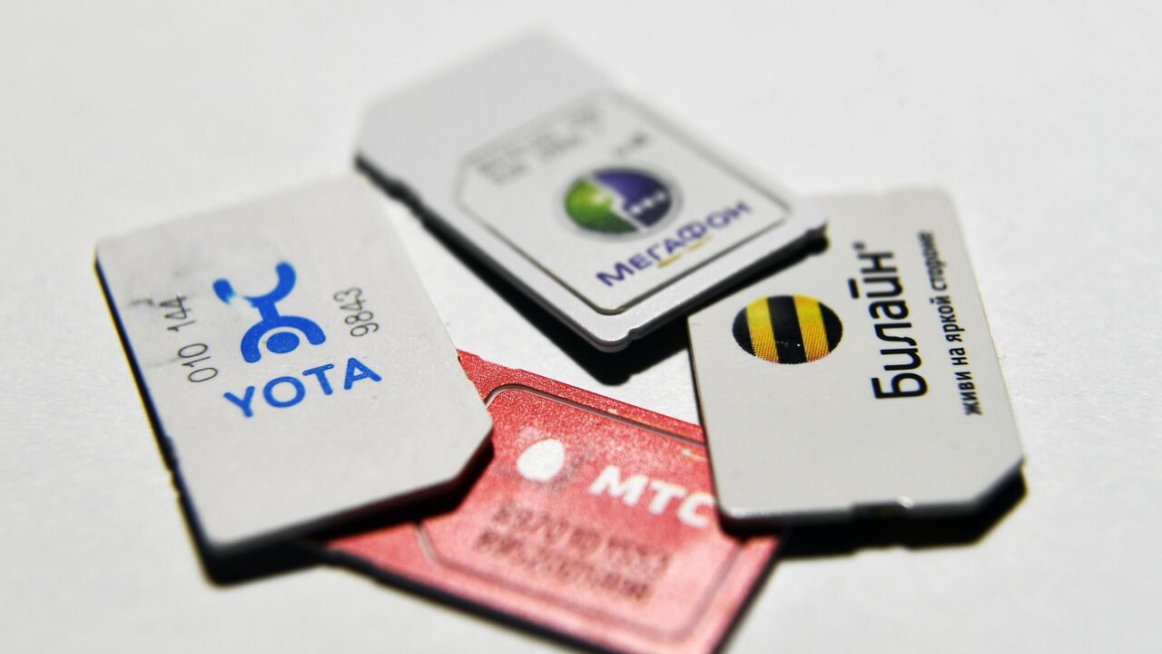 В Госдуме приняли поправку о лимите выдаваемых SIM-карт