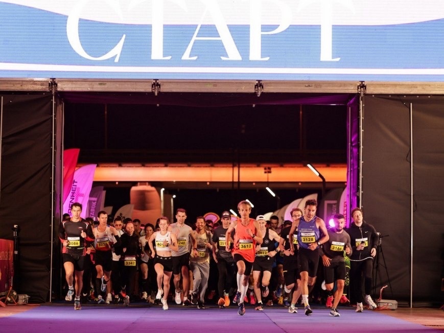 В забеге «Ночная Казань» приняли участие более 4,5 тысячи человек из пяти стран