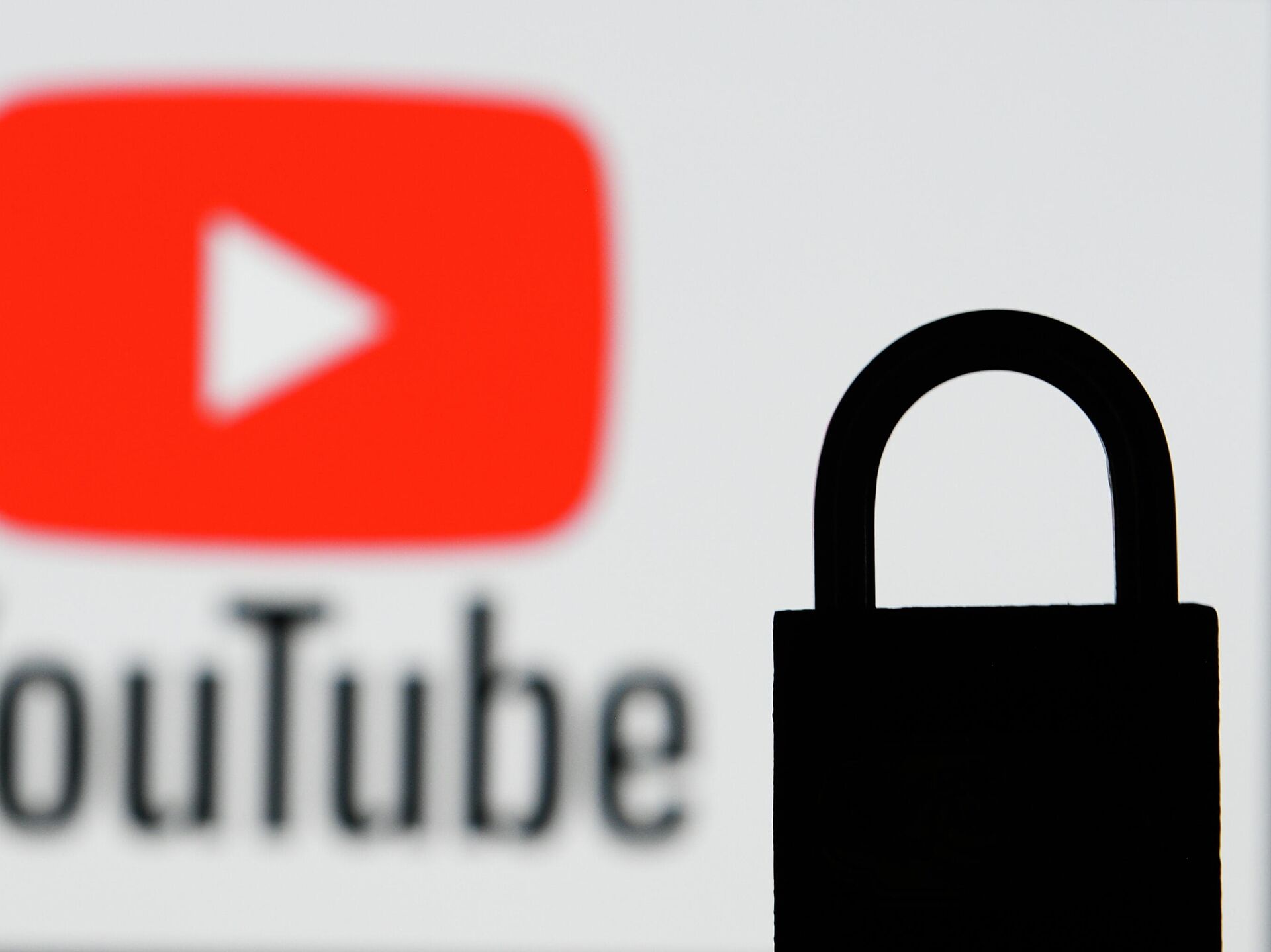 Операторы заявили, что плохая работа YouTube от них не зависит