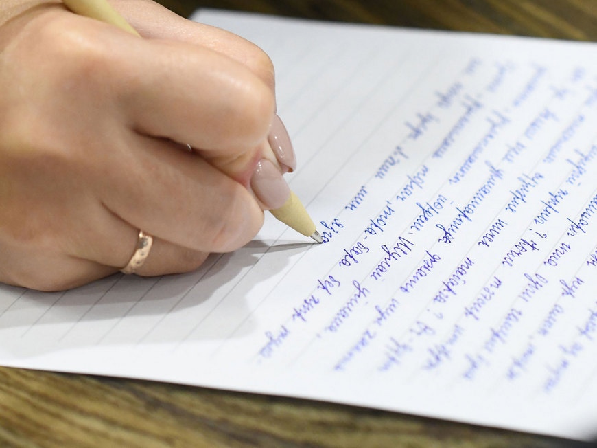 Заявки на литературный конкурс «Алмачуар» продлили на весь август