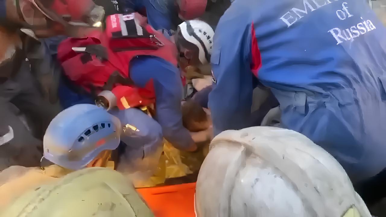 Число погибших при обрушении дома в Нижнем Тагиле увеличилось до шести человек