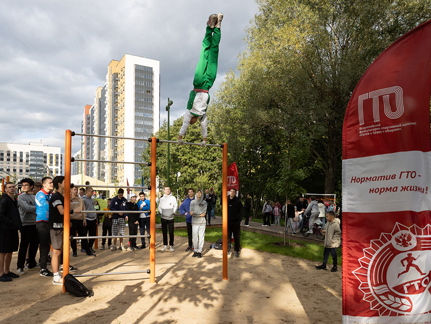 Министр Садыков и председатель Госкомитета по туризму Иванов сдадут нормы ГТО