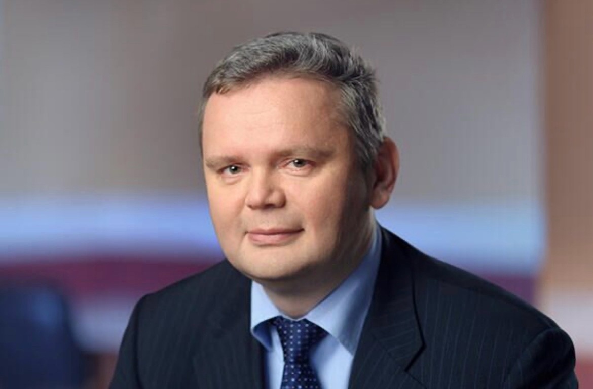 Суд отправил в колонию бывшего топ-менеджера «Почты России»