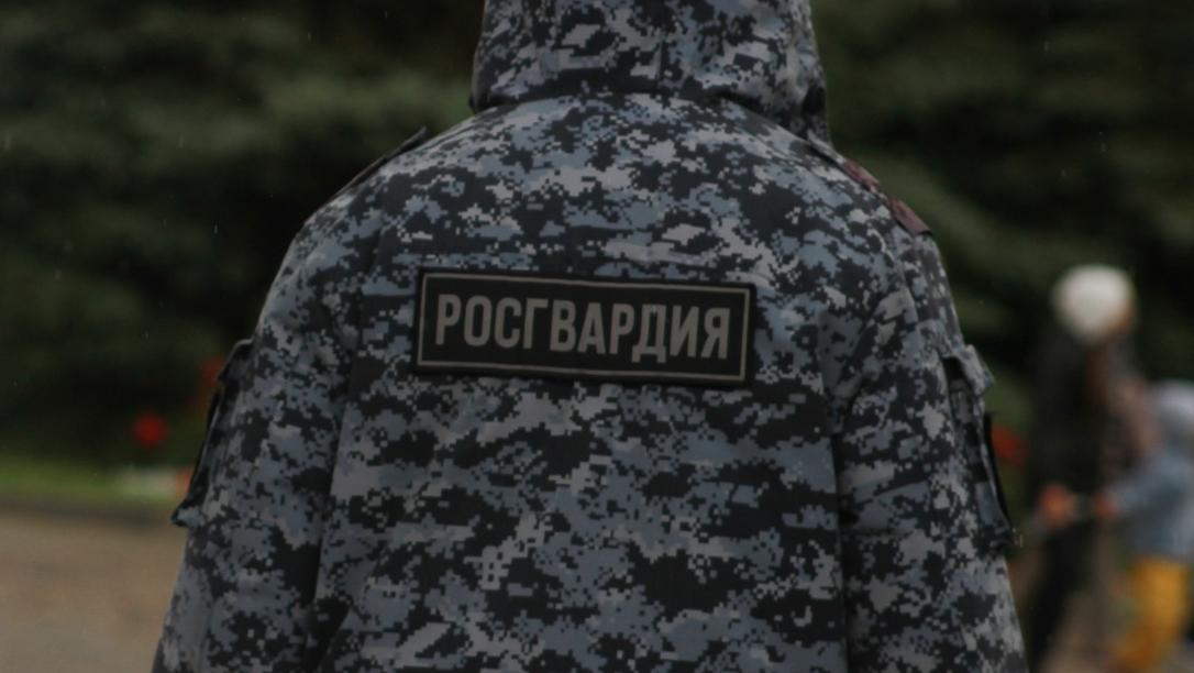 Инспектора Росгвардии обвинили в Казани в получении взятки за фиктивные проверки