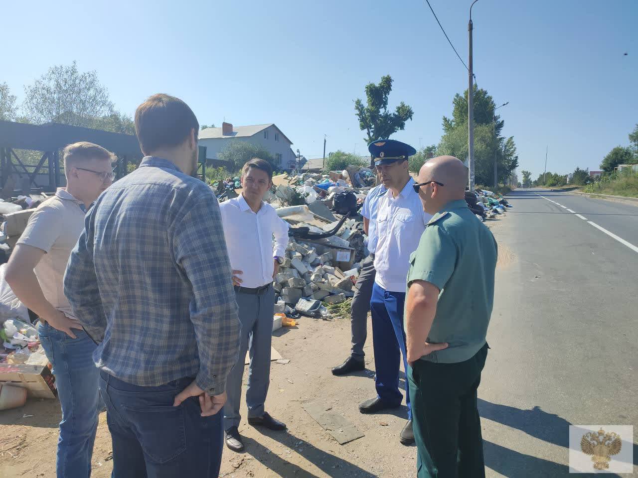 На директора УК «ПЖКХ» завели административку из-за неубранного мусора