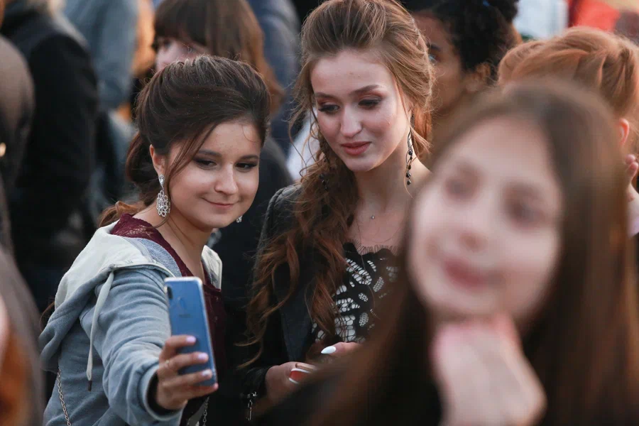 Россияне жалуются на невозможность зачисления детей в 10-й класс