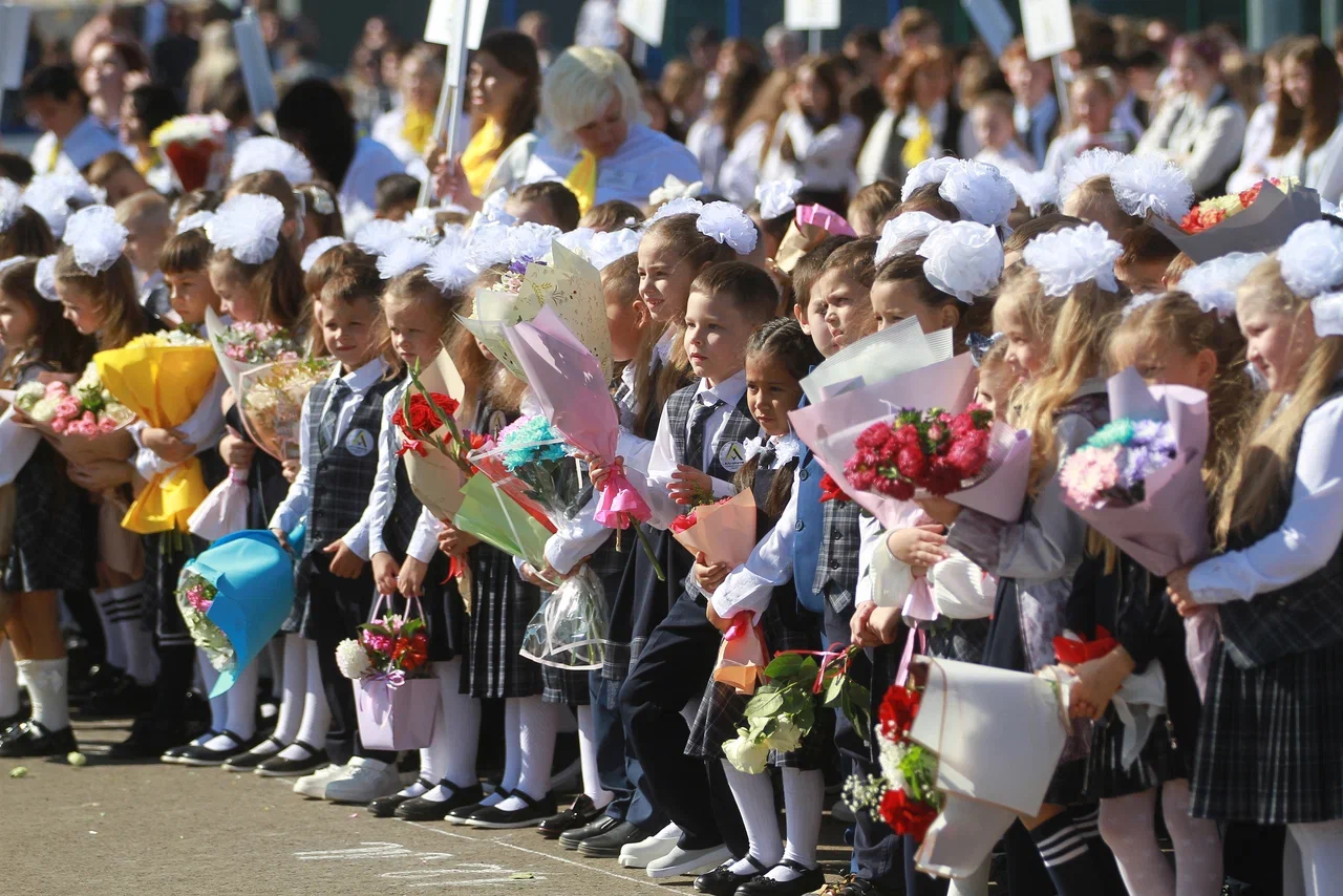 Некоторые семьи с детьми получат дополнительные выплаты к 1 сентября