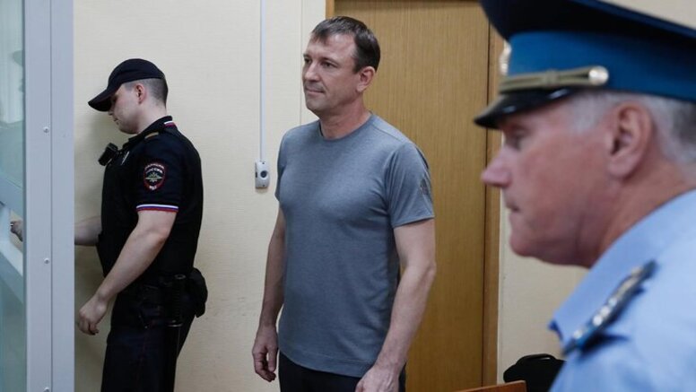 Генерал Попов попросил привлечь в качестве свидетелей своих сослуживцев