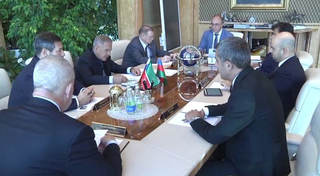 Минниханов встретился со спецпредставителем президента Азербайджана