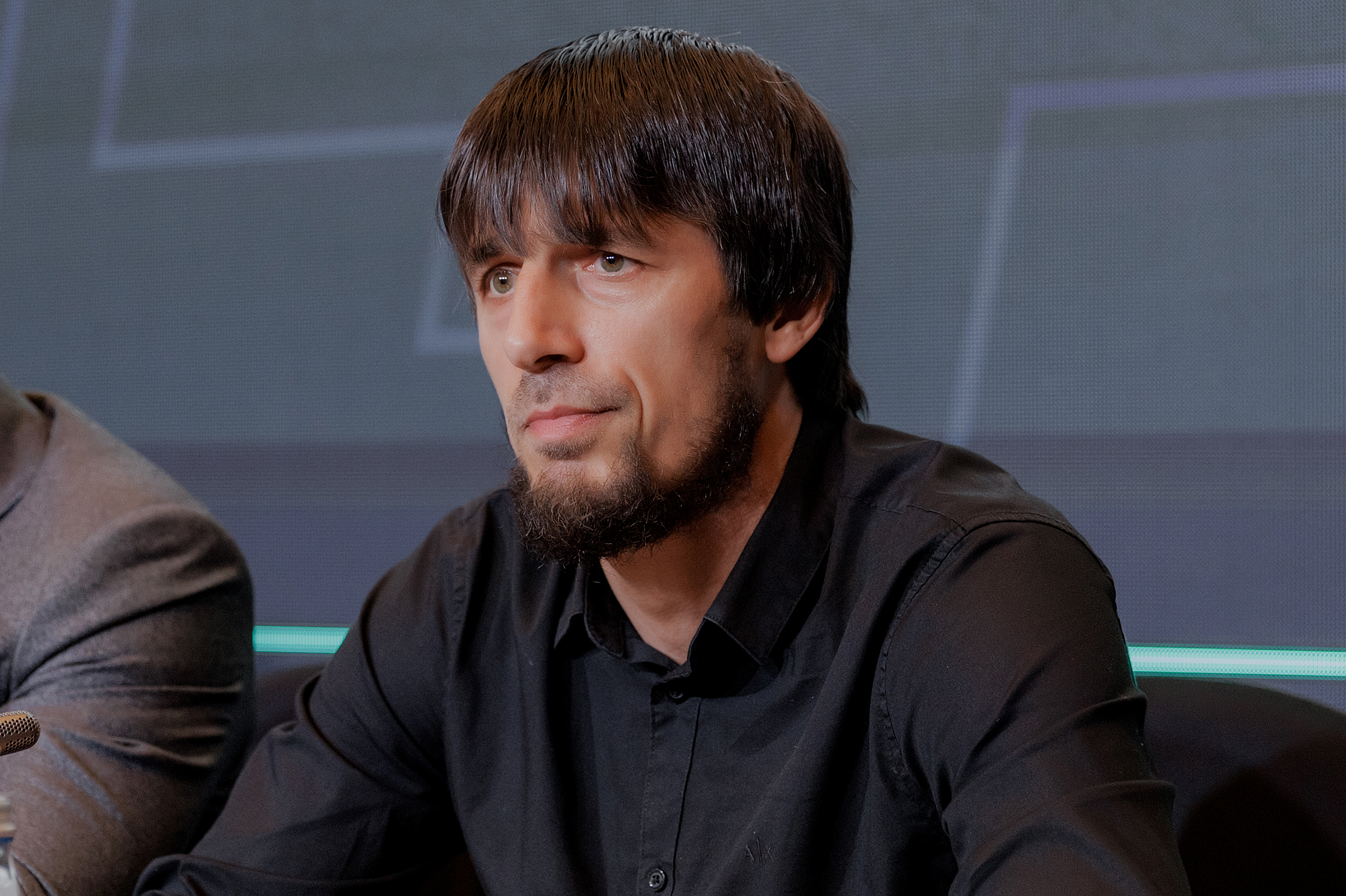 Лахиялов: «Аллах дал нам право на многоженство. Если не хочешь — не пользуйся»