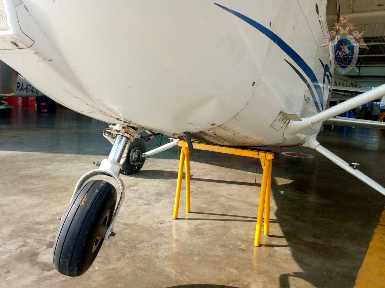 В Татарстане учебный самолет выкатился за пределы взлетной полосы