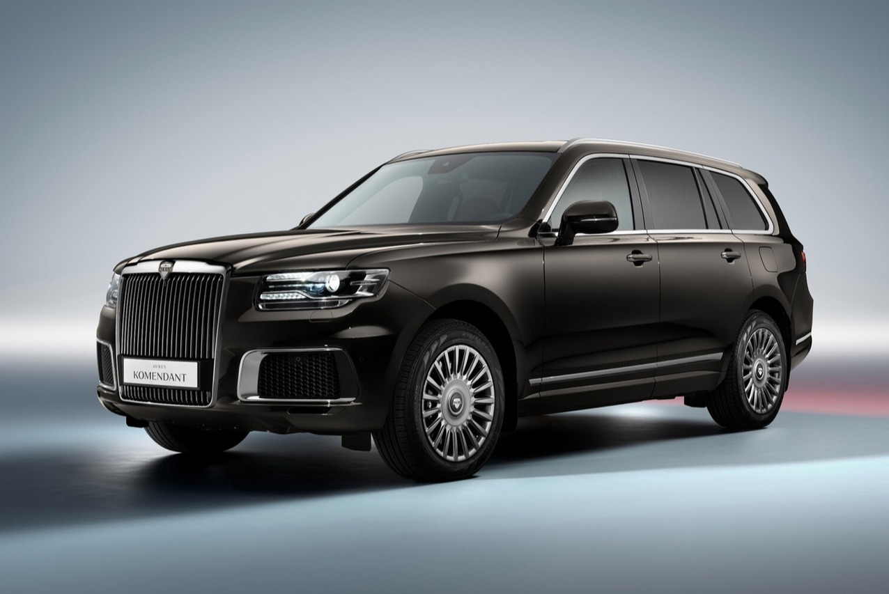 В Казани теперь можно арендовать Aurus Komendant