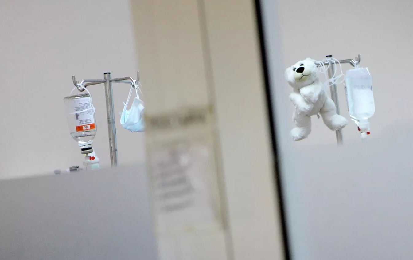 Лопушов: «Вакцина не могла оказаться причиной тугоухости девочки»