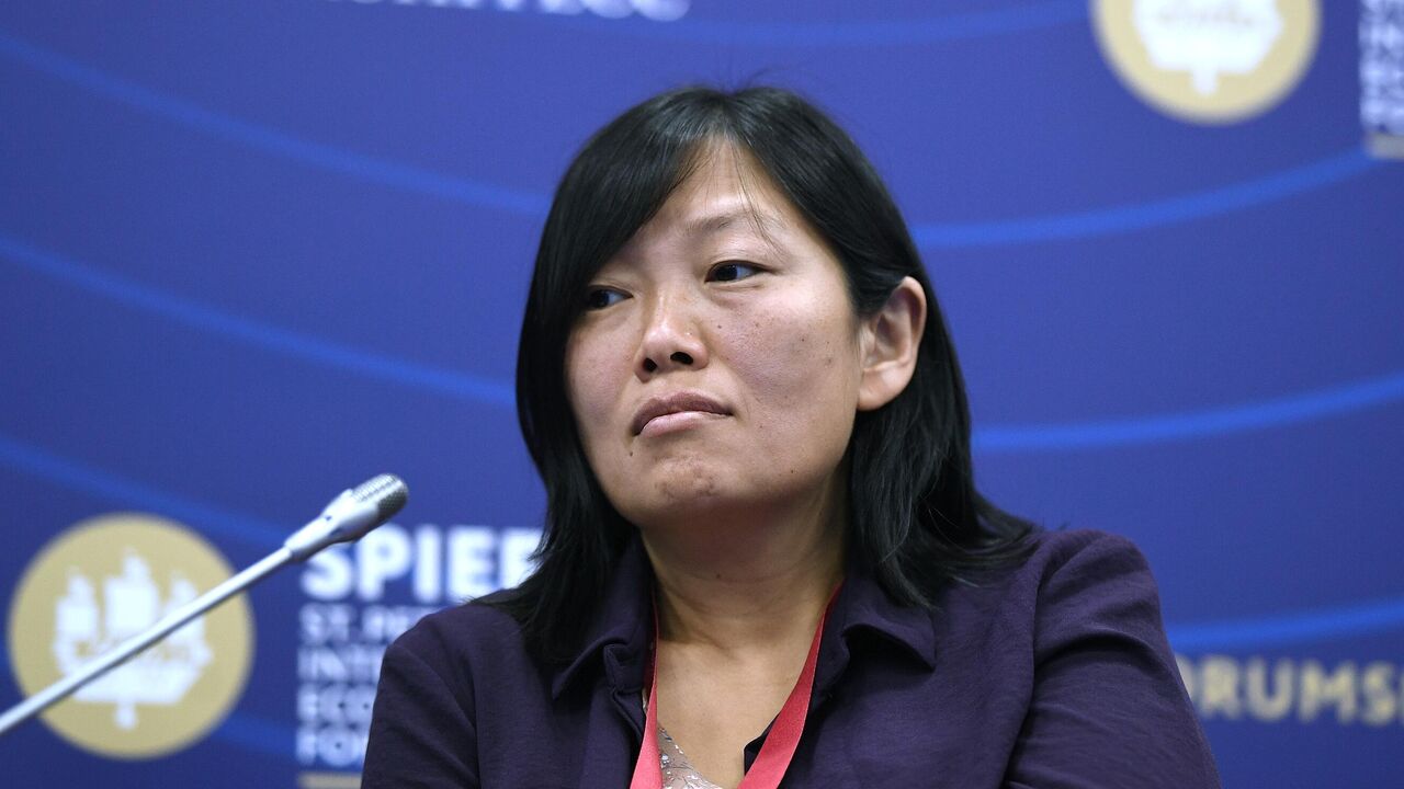 Бакальчук в телеграм-канале сменила фамилию на Ким