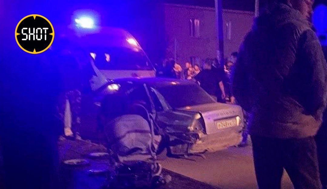 Под Калугой «Лада» снесла детскую коляску на тротуаре, ребенок погиб