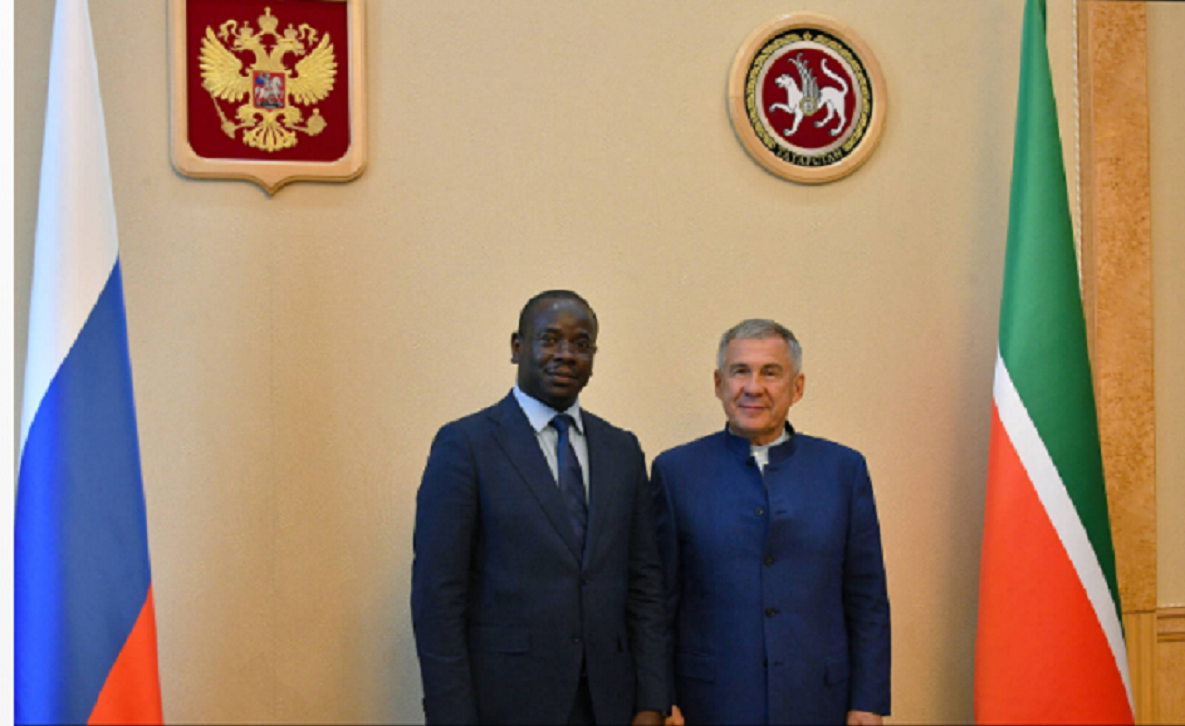 Рустам Минниханов встретился с министром Сенегала