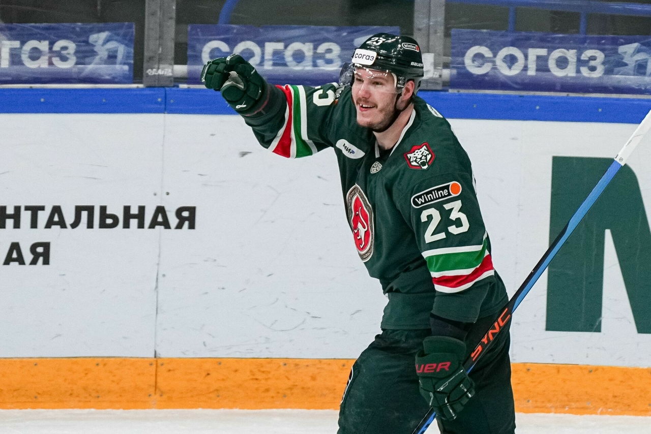 Дмитрий Яшкин признан лучшим игроком дня