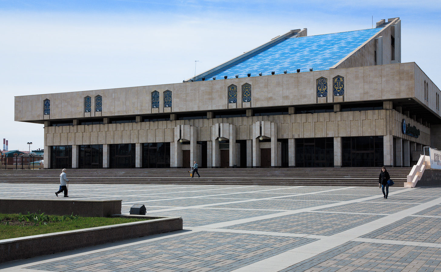 В мэрии Казани рассказали, переименуют ли остановку после переезда театра Камала