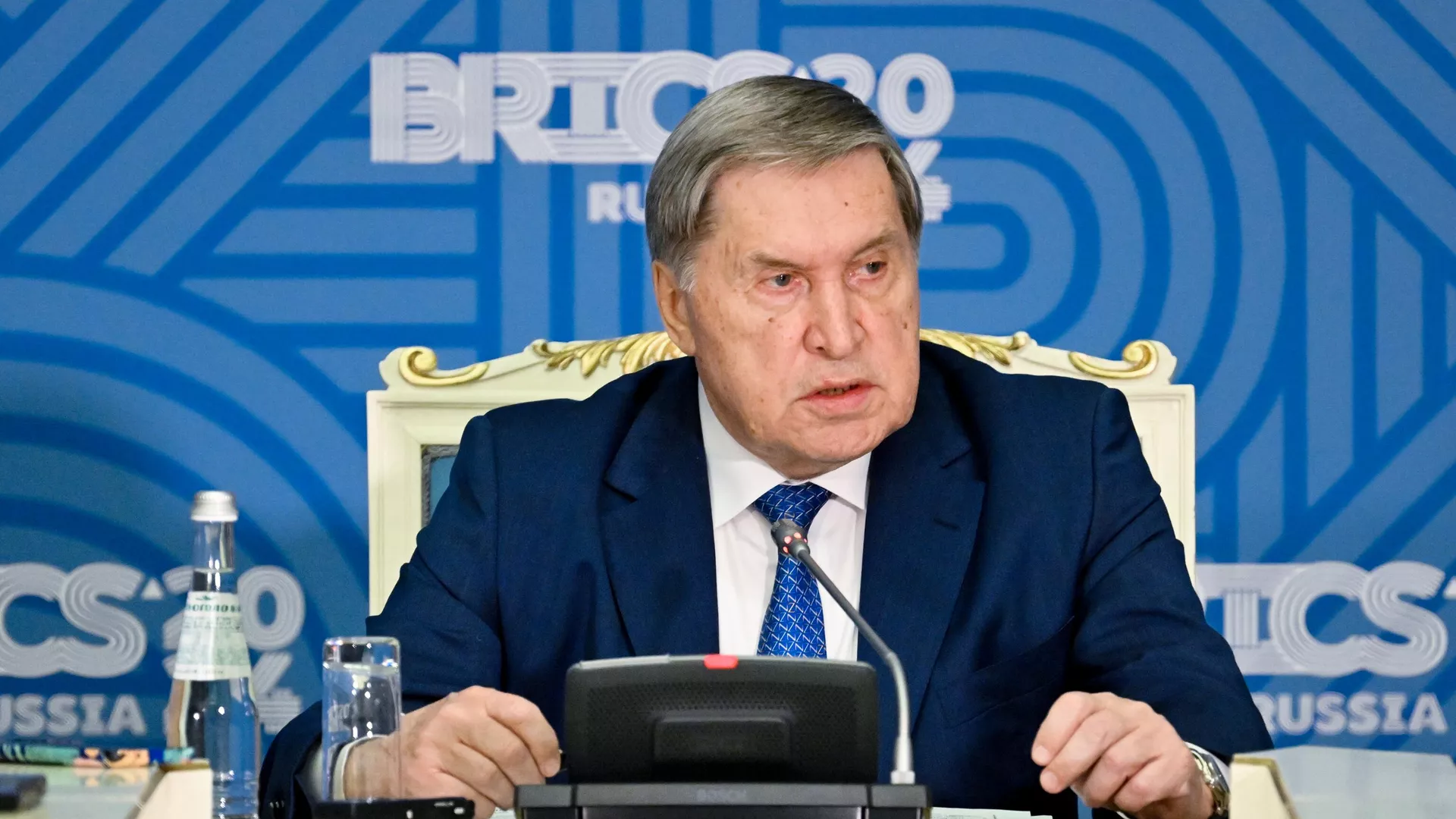 Ушаков заявил о давлении на страны, которые будут на саммите БРИКС в Казани