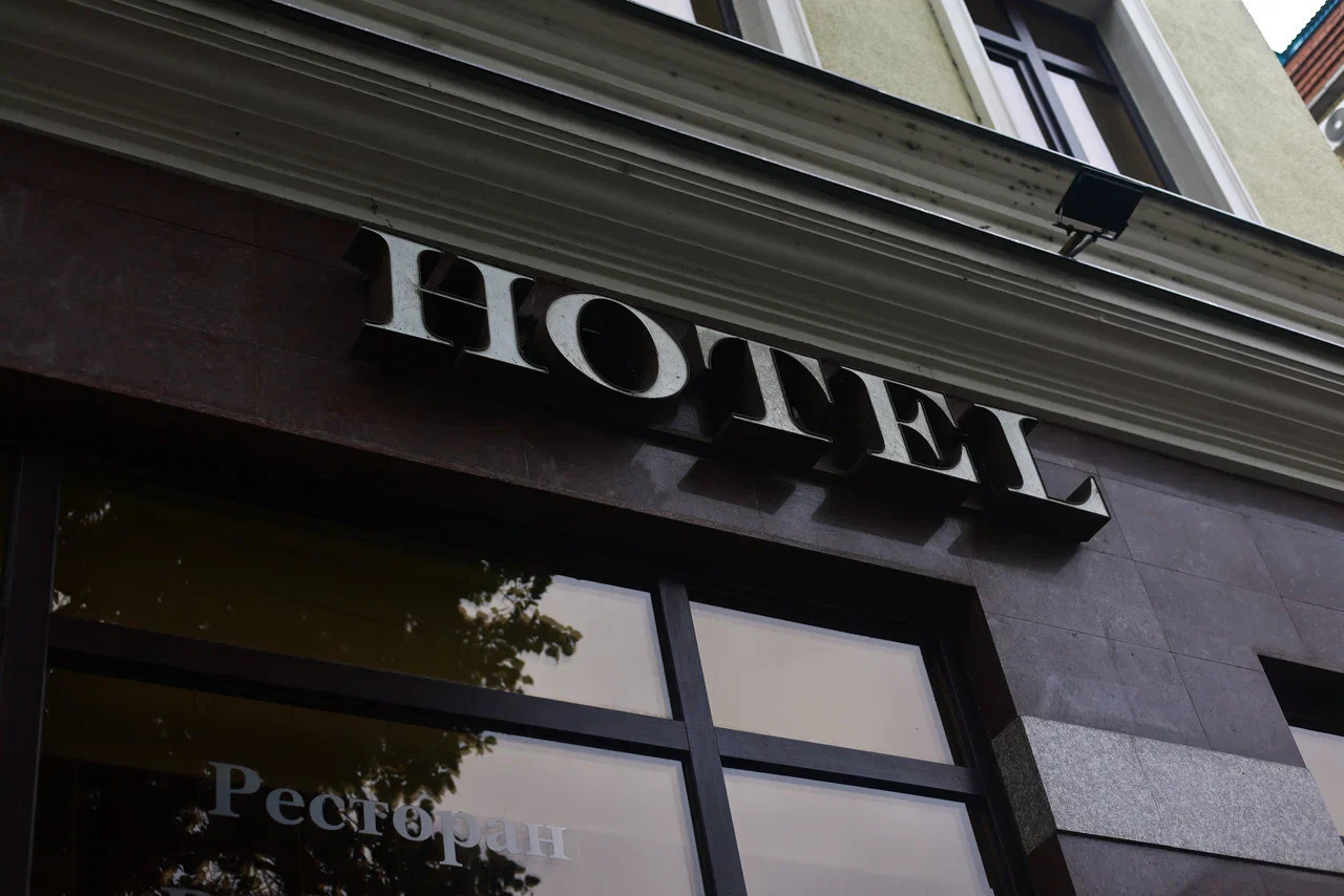 Из-за БРИКС в отелях и на вокзале Казани ограничат продажу алкоголя