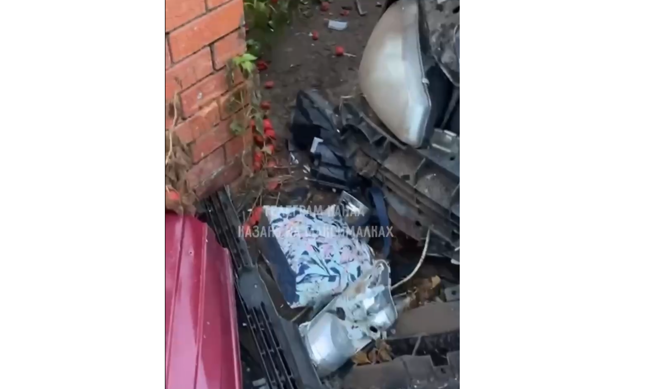 Подросток без прав на Renault насмерть сбил пенсионерку на тротуаре в Казани