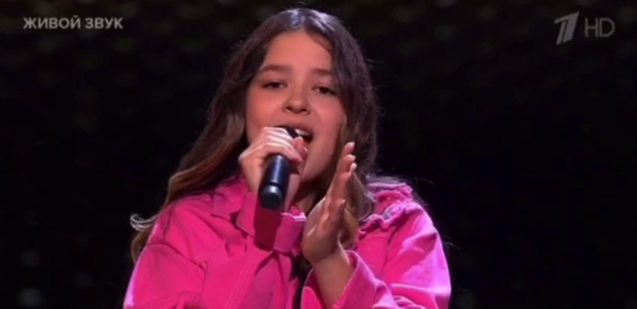 Юная певица из Казани прошла «слепые прослушивания» в шоу «Голос. Дети»