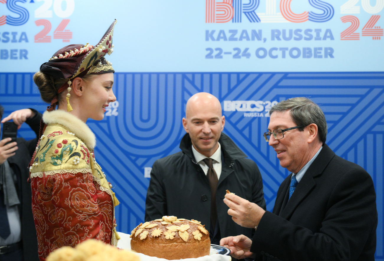 Прибыли представители Кубы, Боливии, Никарагуа и Монголии в Казань