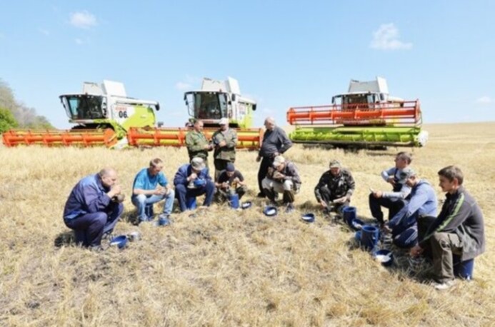 В Pоссии хотят снизить возраст выхода на пенсию для работников села