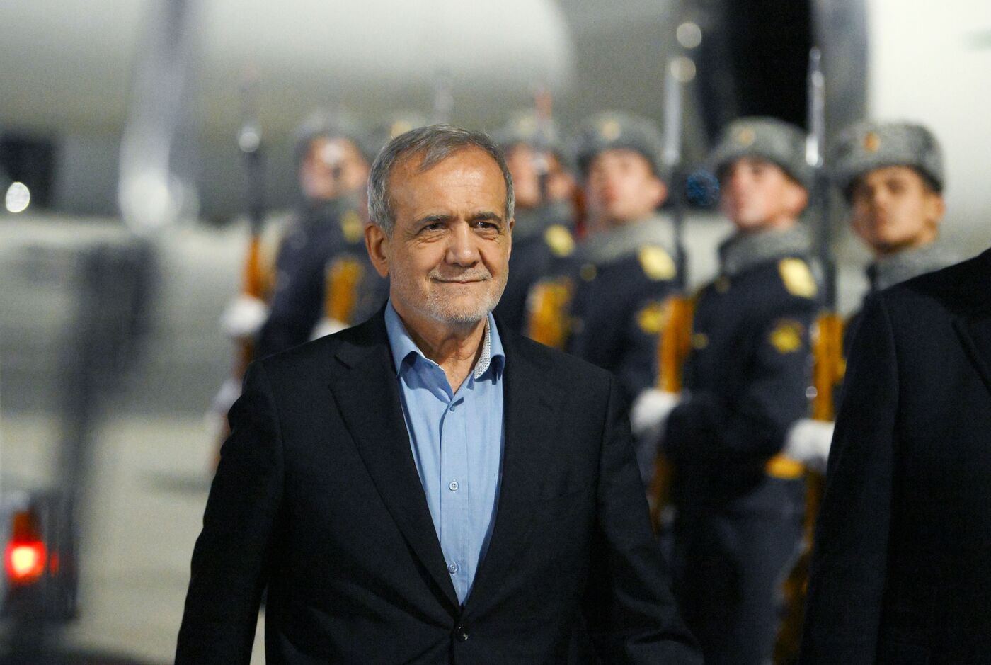 Иран предложил разработать шаги против будущих санкций