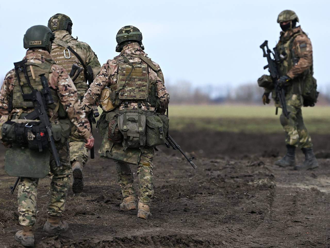 В Брянской области вооруженной группе лиц помешали пересечь границу