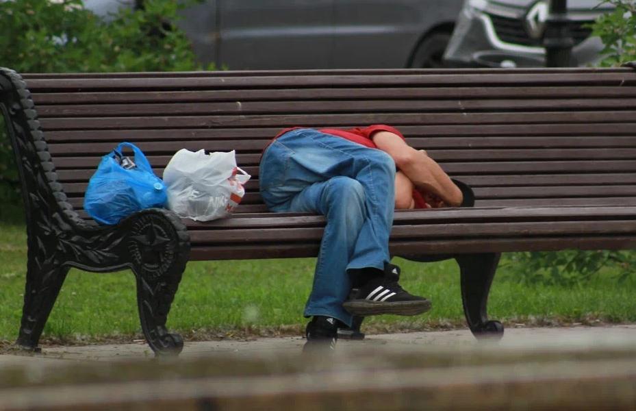 Бездомные в Татарстане умирают на 19 лет раньше имеющих дома жителей