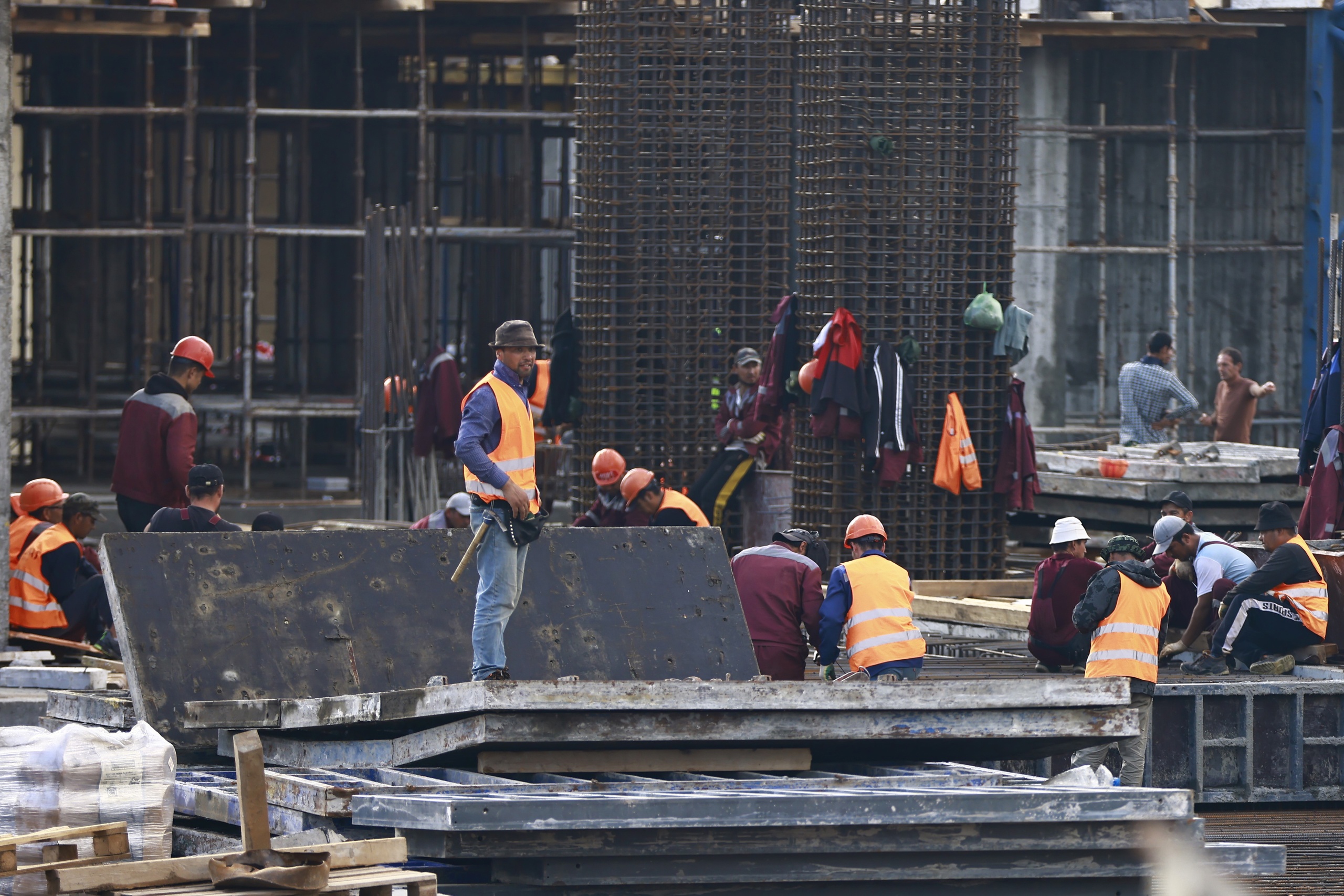 Четыре казанца нелегально поставили на учет более 2 тысяч мигрантов