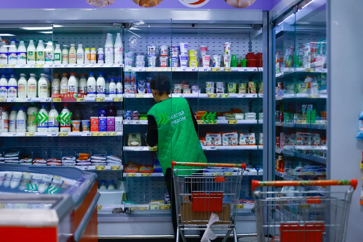 Патрушев поручил контролировать цены на продукты для стабилизации рынка