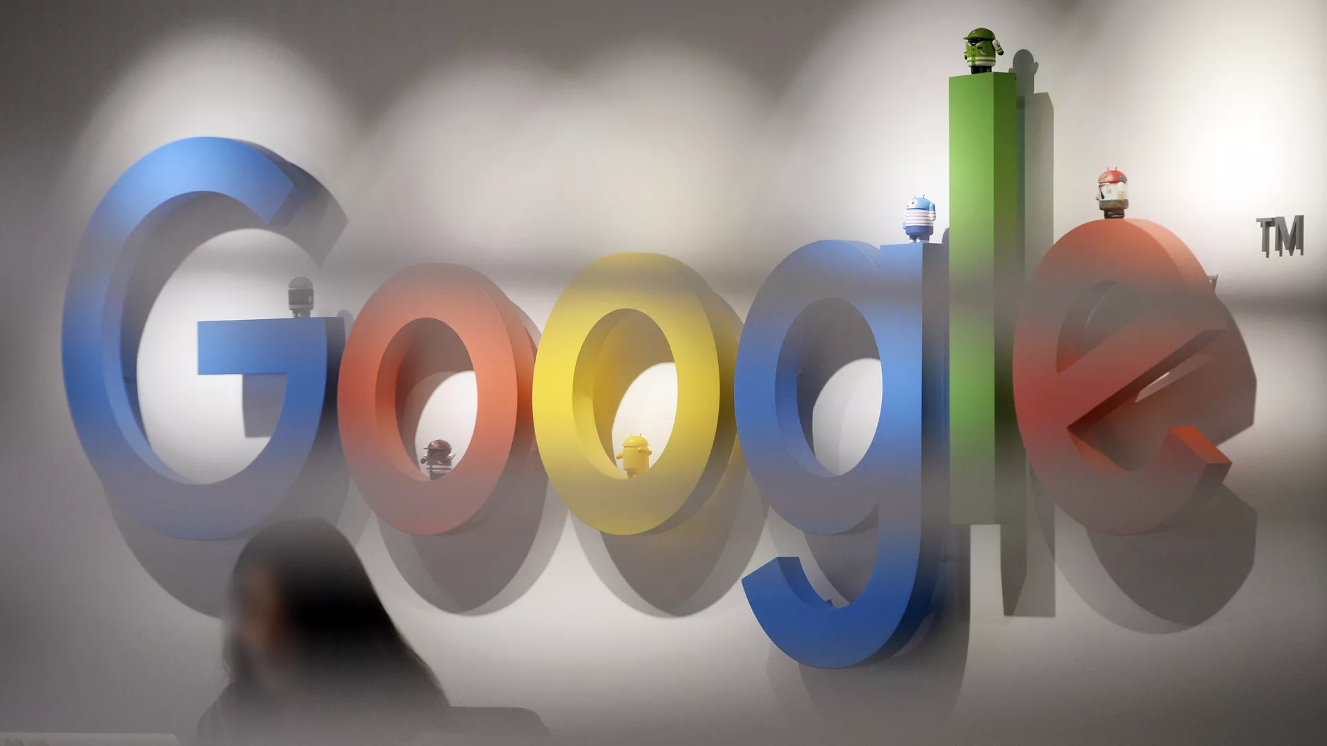 Россиянам рекомендовали отключить аккаунты от сервисов Google