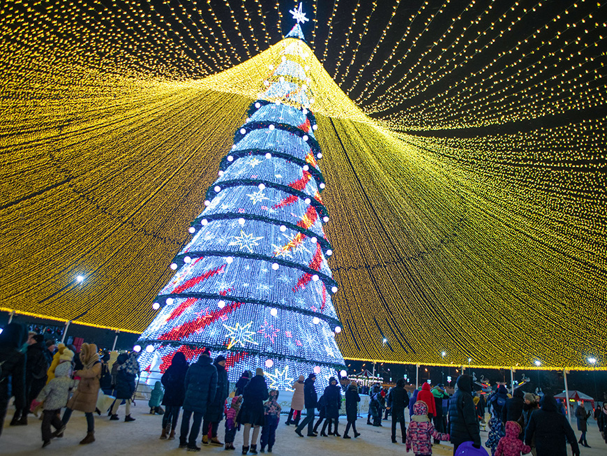 На новогоднее украшение территории у Центра семьи «Казан» потратят 18 млн рублей