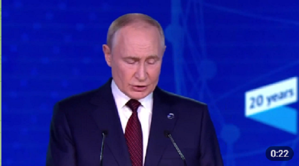 Владимир Путин: «Никто не гарантирует, что Запад не применит ядерное оружие»