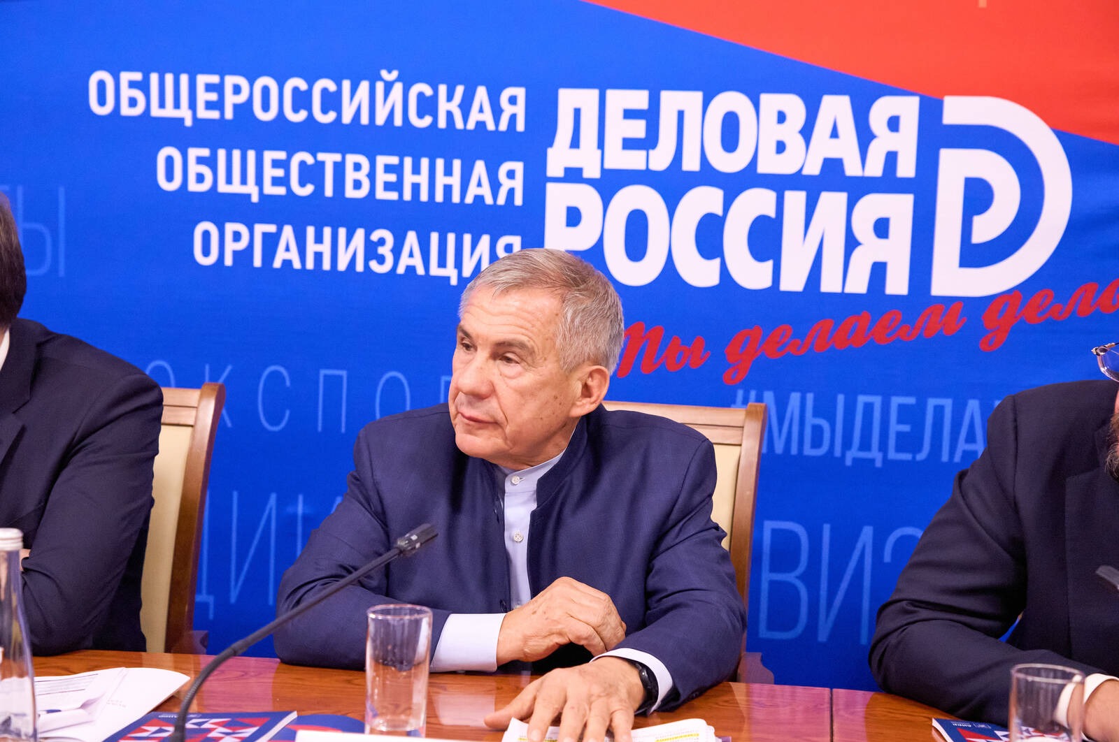 Минниханов обсудил будущее инновационных регионов России в Москве