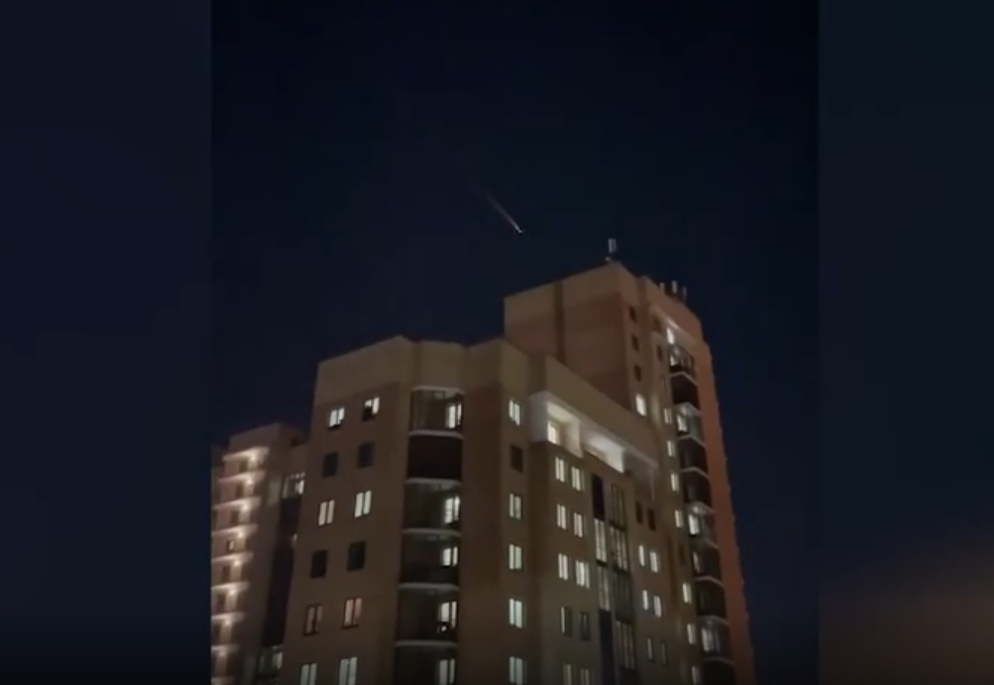 Замеченным в небе над Казанью светящимся объектом оказался болид