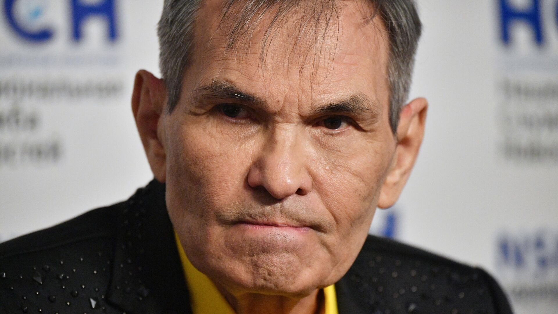 Бари Алибасов отреагировал на смерть бывшего солиста «На-На» Левкина