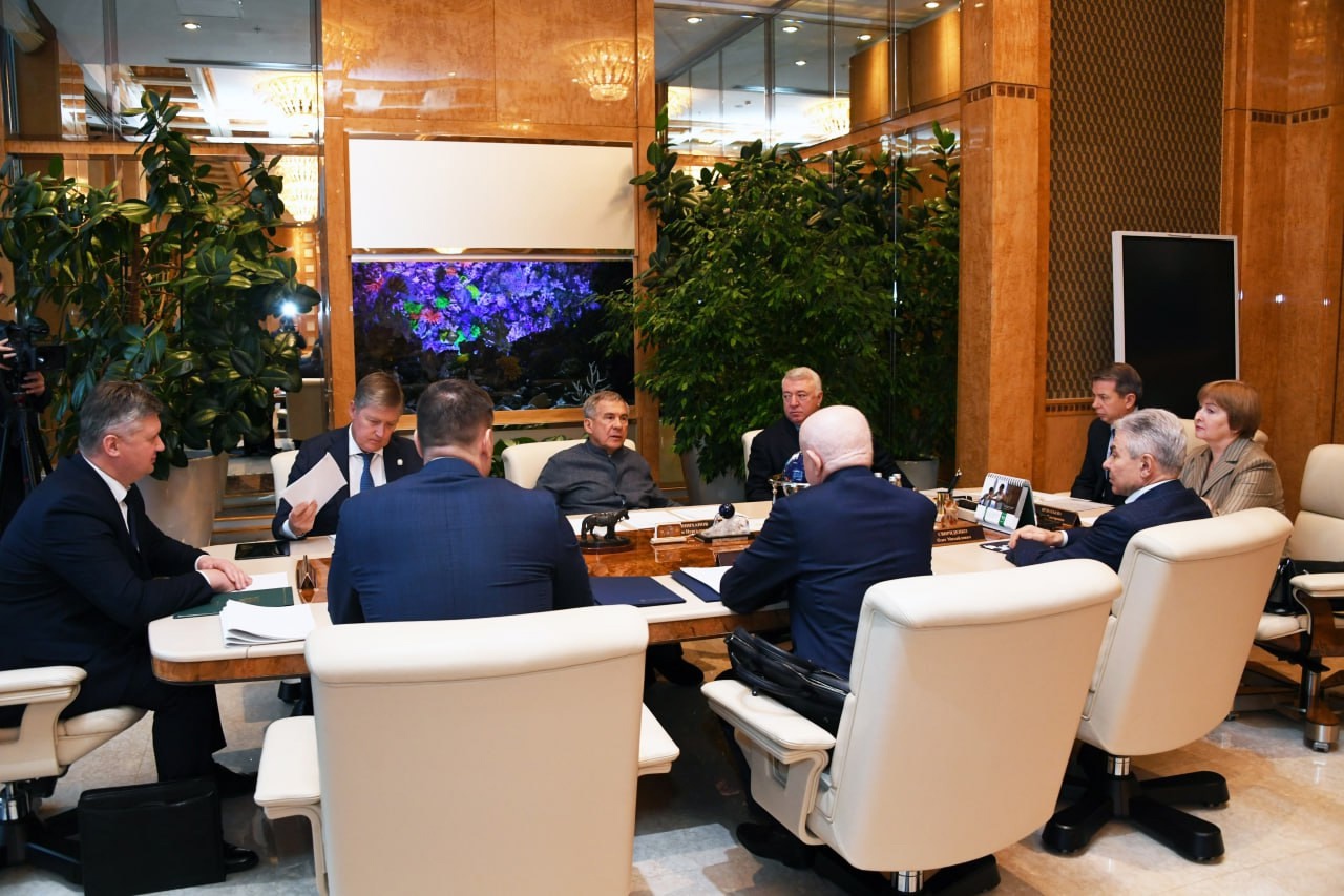 Минниханов встретился с представителями Минюста для обсуждения сотрудничества