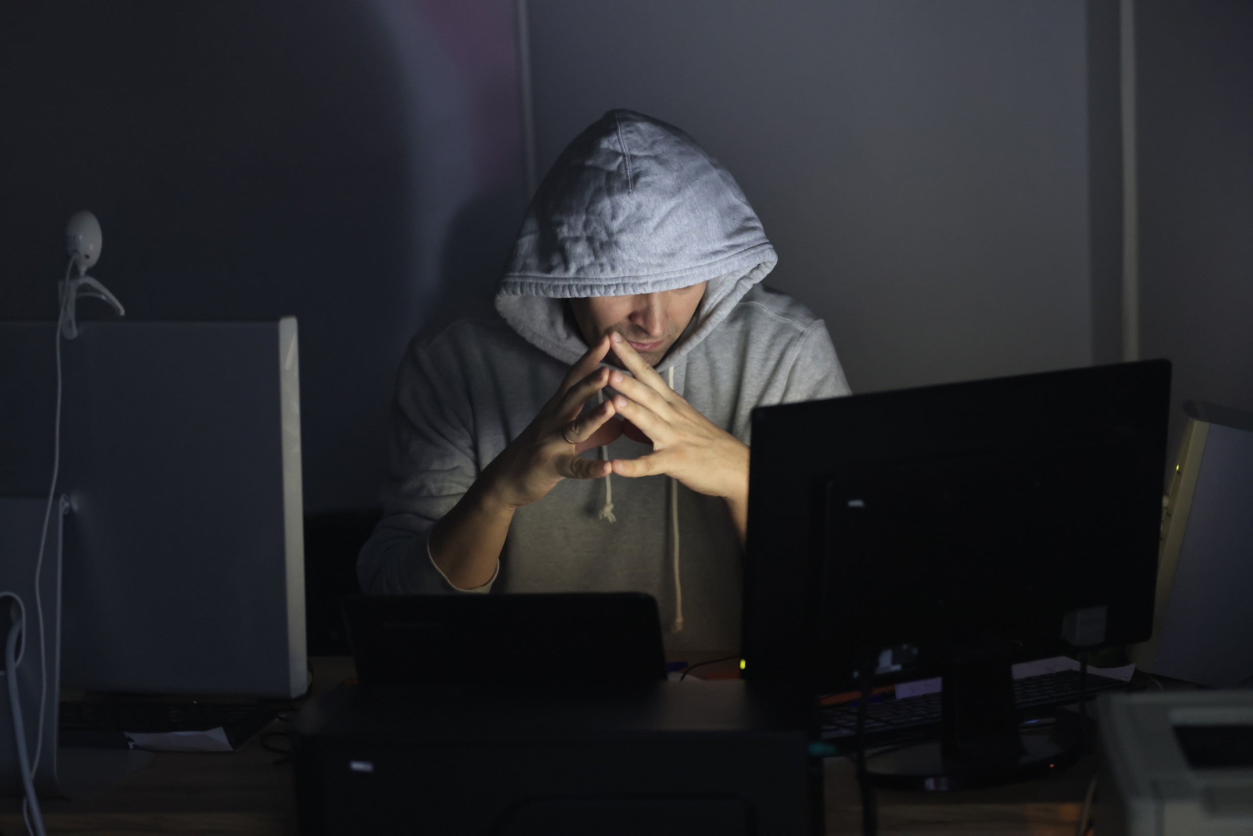 Роскомнадзор начнет блокировать сайты почти с любой информацией о VPN