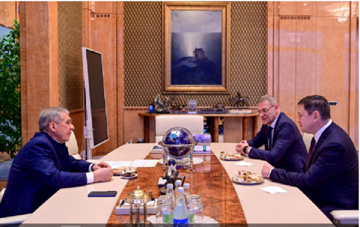 Минниханов встретился с председателем Арбитражного суда Поволжского округа