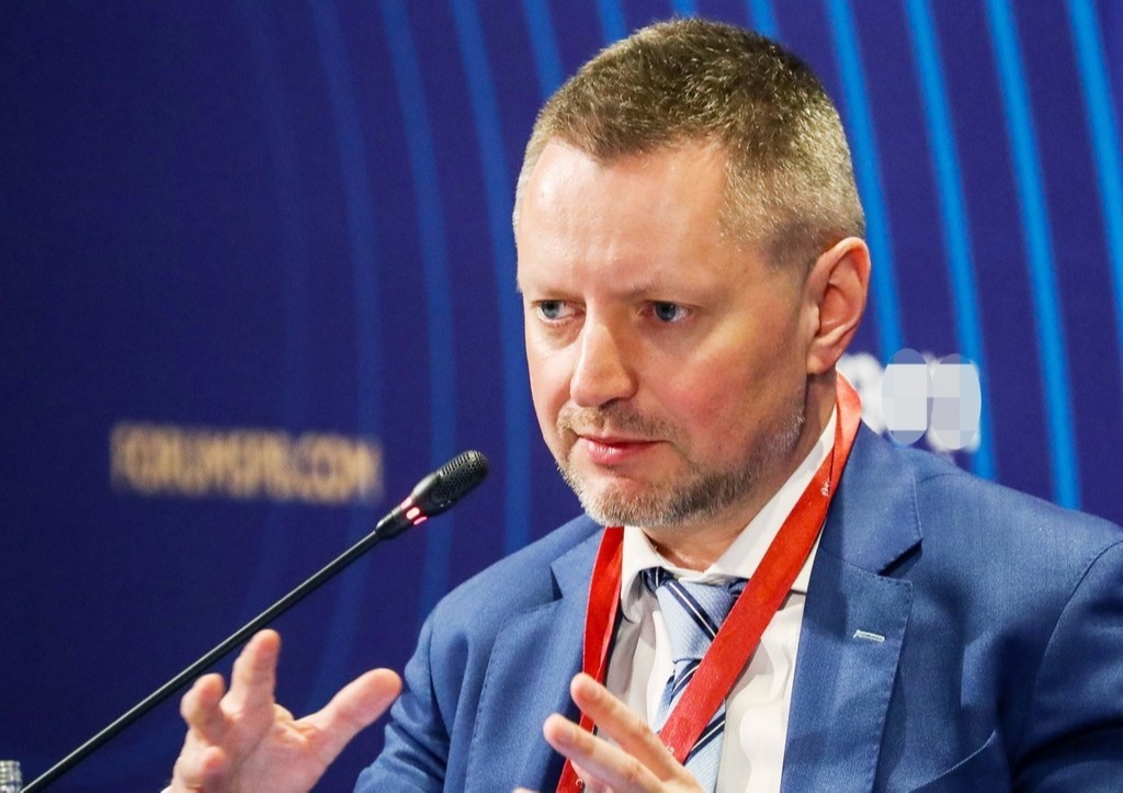 Российского журналиста Пивоварова* отпустили после задержания в Узбекистане