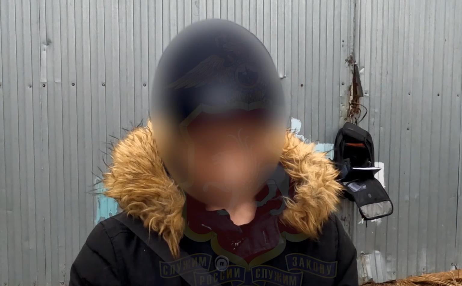 У казанца в кармане куртки нашли 20 пакетиков с наркотиком