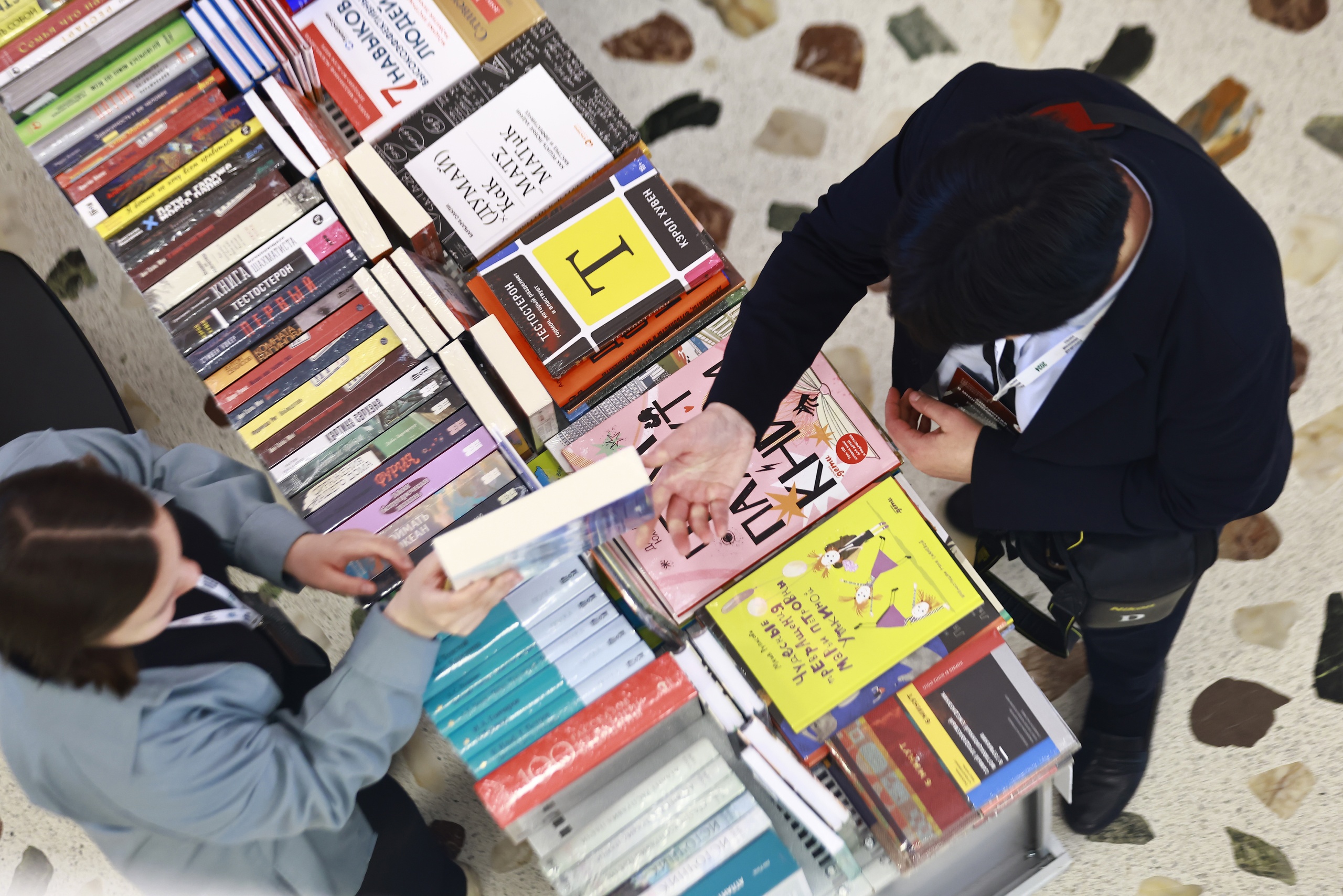 Самой популярной книгой в России в 2024 году оказался роман Пелевина «Круть»